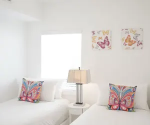 Photo 2 - Sobe Lux