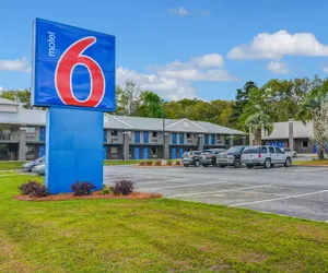 Photo 2 - Motel 6 Moultrie, GA