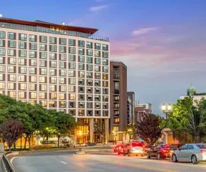 Photo 2 - Cambria Hotel Boston Downtown - Seaport