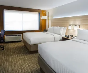 Photo 5 - Holiday Inn Express & Suites Forest Hill - Ft. Worth by IHG