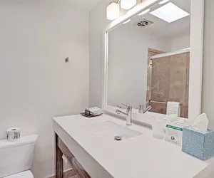 Photo 5 - Inndulge -- A Modern Gay Men's Resort