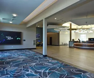 Photo 4 - Bally's Twin River Lincoln Casino & Hotel