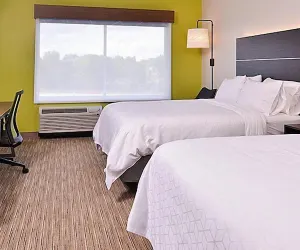 Photo 5 - Holiday Inn Express And Suites Brighton by IHG