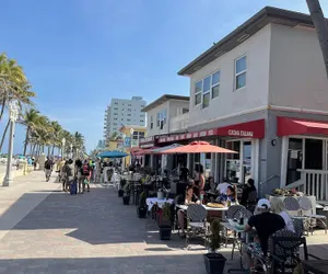 Photo 2 - Golden Sand Oceanfront