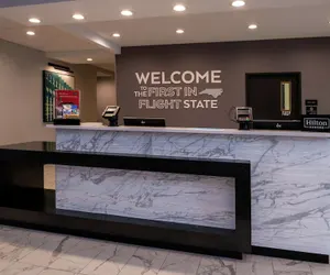 Photo 3 - Hampton Inn & Suites Winston-Salem Downtown