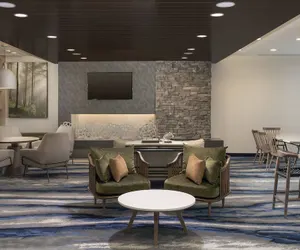 Photo 2 - Fairfield Inn & Suites by Marriott Miami Airport West/Doral