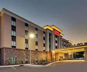 Photo 2 - Hampton Inn & Suites Southport