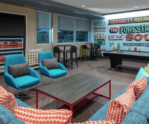 Photo 3 - TRU By Hilton Crossett