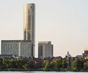 Photo 2 - Four Seasons Hotel One Dalton Street, Boston