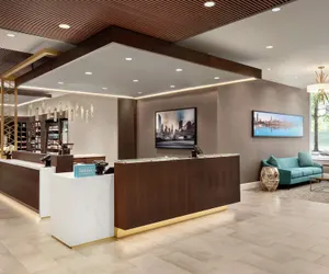 Photo 4 - Hilton Garden Inn Chicago Downtown South Loop