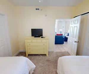 Photo 4 - Oceania 607 3 Bedroom Condo by RedAwning