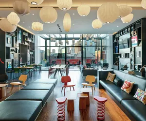 Photo 2 - citizenM Boston North Station