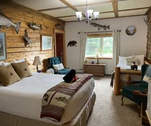 Photo 2 - Pioneer Ridge B&B Inn