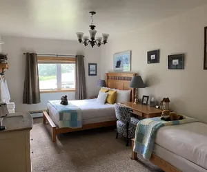 Photo 3 - Pioneer Ridge B&B Inn