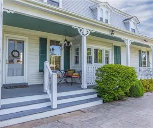 Photo 3 - Langworthy Inn