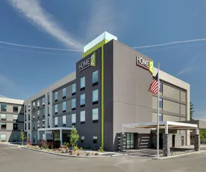 Photo 2 - Home2 Suites by Hilton Yakima Airport