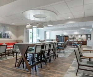 Photo 5 - Hampton Inn Camden