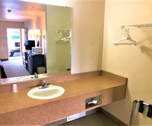 Photo 5 - Copper Stay Inn/Rodeway Inn Benson AZ I-10 Exit 304