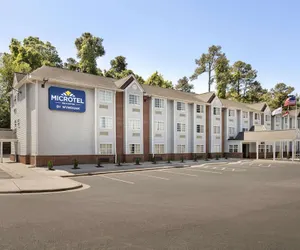 Photo 2 - Microtel Inn & Suites by Wyndham Raleigh