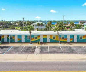 Photo 2 - Atlantic Shores Motel