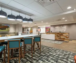 Photo 3 - Hampton Inn Madison