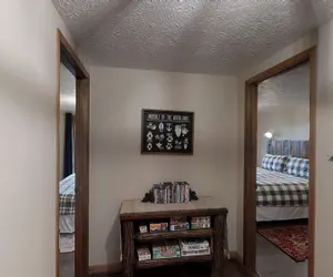 Photo 2 - A Bear's Eye View 2 Bedroom Cabin by RedAwning