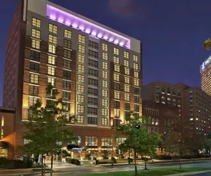 Photo 2 - Canopy By Hilton Columbus Downtown Short North