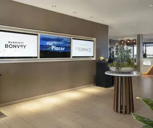 Photo 4 - Hotel Vista Sierra