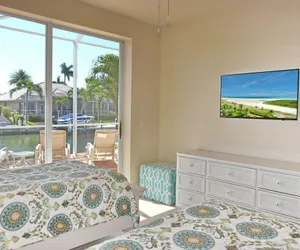 Photo 4 - 183 Leeward Court