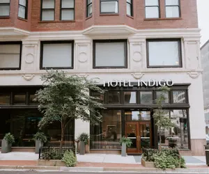 Photo 2 - Hotel Indigo St. Louis - Downtown, an IHG Hotel