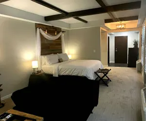 Photo 2 - Cedar Stables Inn and Suites