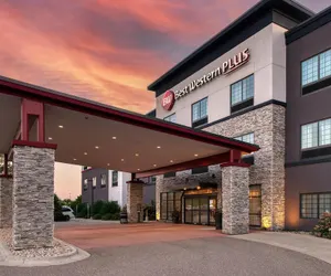 Photo 2 - Best Western Plus Saint Peter