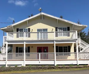 Photo 2 - The Caden Hotel