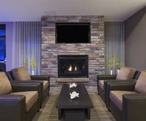 Photo 4 - Fairfield Inn & Suites by Marriott Colorado Springs East/Ballpark