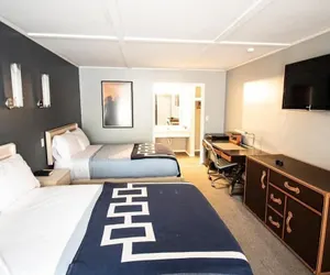 Photo 2 - The Grand Motel