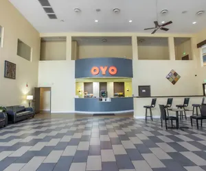 Photo 4 - OYO Hotel Knoxville TN Cedar Bluff I-40