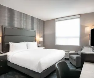 Photo 4 - Holiday Inn Express Boston South - Quincy by IHG