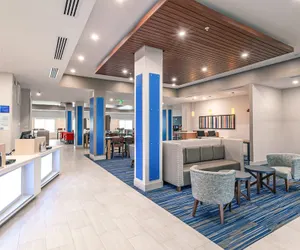 Photo 3 - Holiday Inn Express & Suites Columbus - Worthington by IHG