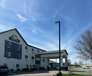 Photo 2 - Days Inn by Wyndham Copperas Cove