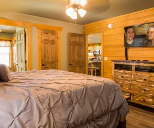 Photo 3 - A Hilltop Hideaway - Four Bedroom Chalet
