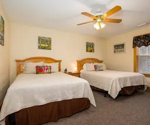 Photo 4 - Briarstone Lodge Condo 13E - Three Bedroom Condo