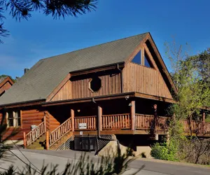 Photo 2 - Amazing Grace - Two Bedroom Cabin