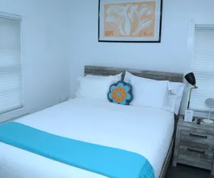 Photo 5 - Harpoon House