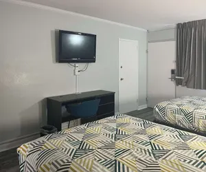 Photo 4 - Studio 6 Suites Pocomoke City, MD