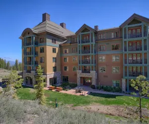 Photo 2 - Constellation Residences