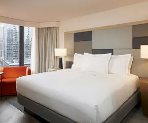 Photo 5 - Hilton Grand Vacations Club Chicago Magnificent Mile