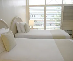 Photo 4 - Waikiki Heritage Hotel