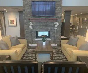 Photo 3 - Staybridge Suites Phoenix - Biltmore Area by IHG