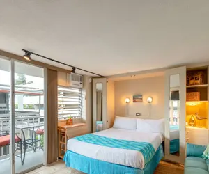 Photo 4 - Lewers Street - Suite 401