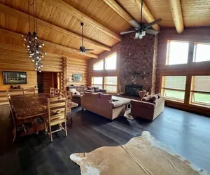 Photo 4 - Black Tree Resort